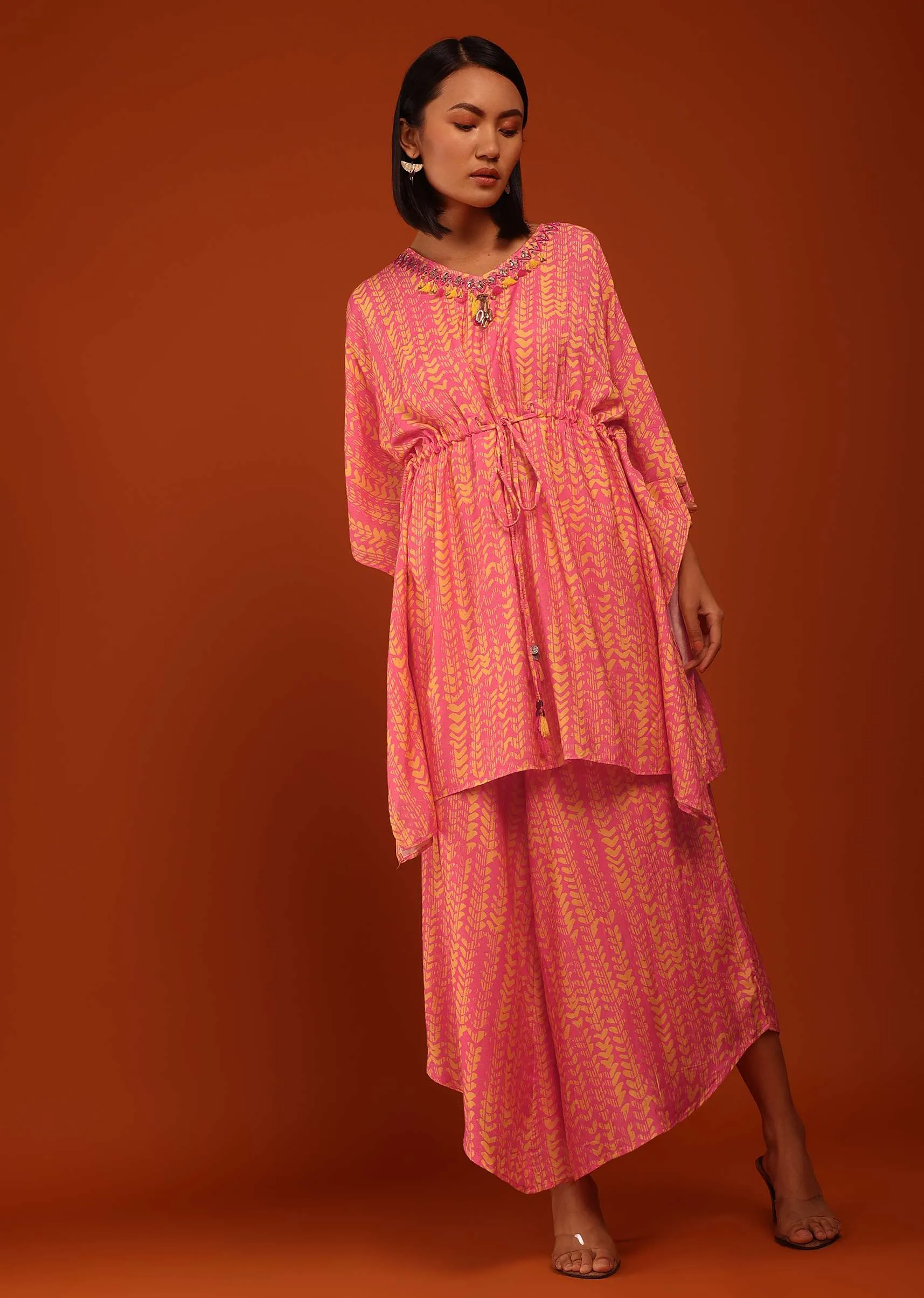 Peach Digital Print Kaftan Set In A V Neckline With A Tie-Up Tassel Dori At The Front,