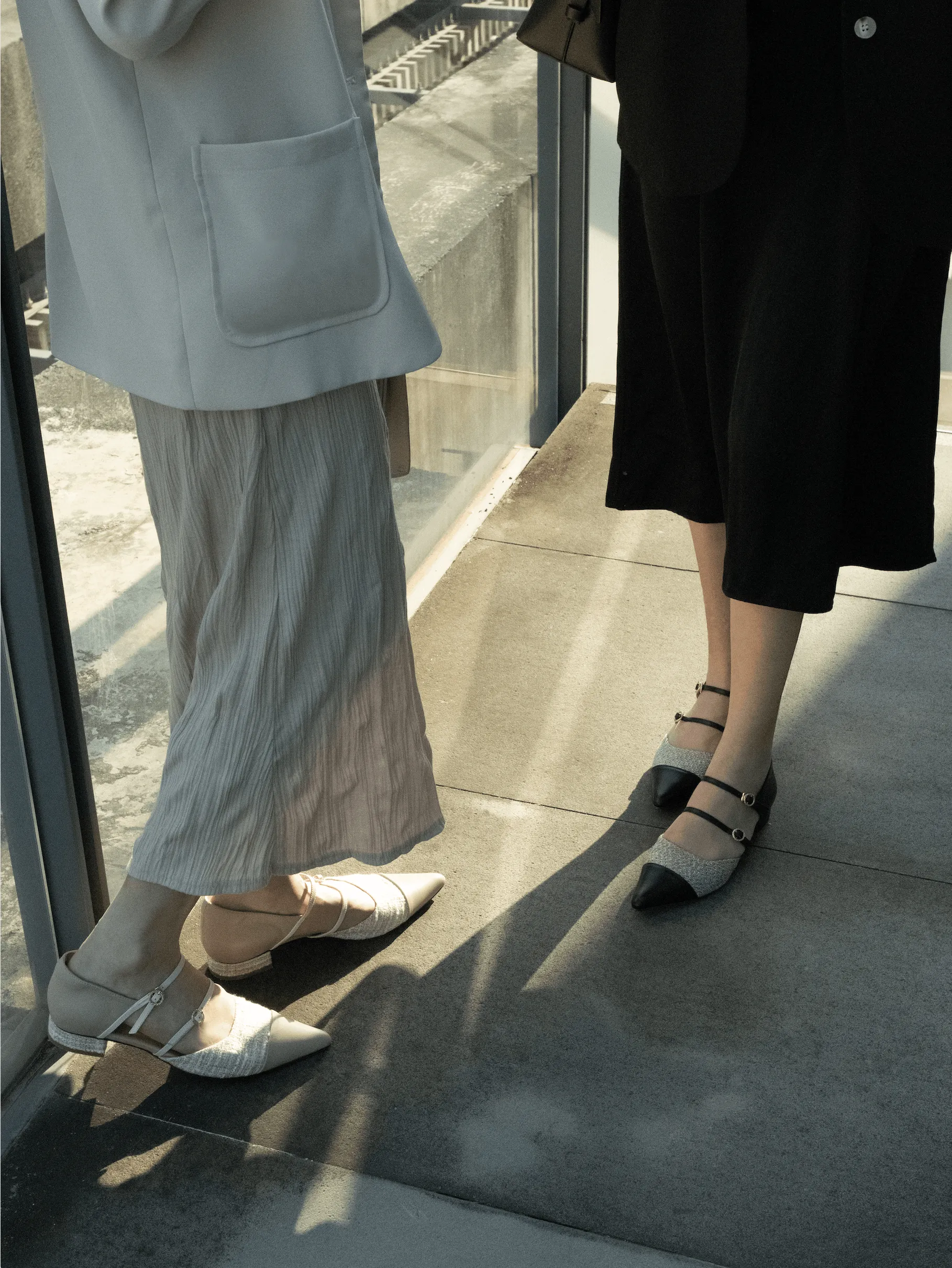 Pointed Tweed Buckle Low Heels